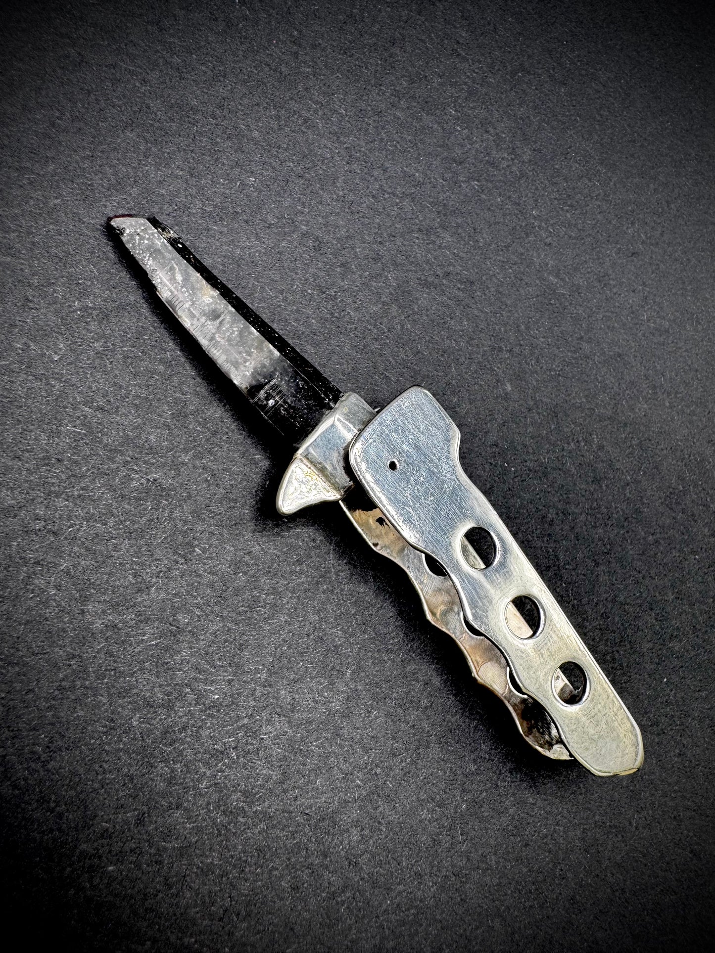 Dark Crystal Switchblade