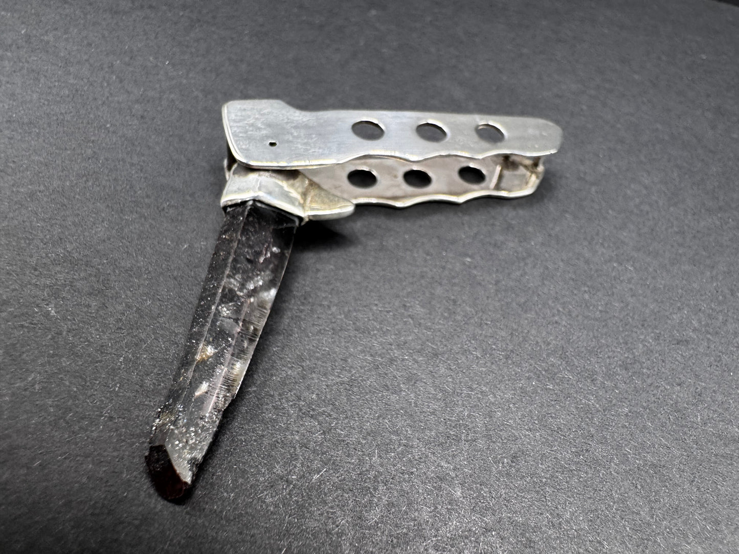 Dark Crystal Switchblade