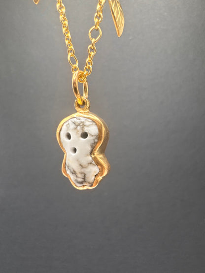Kodama Leaf Necklace 1/2