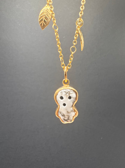 Kodama Leaf Necklace 1/2