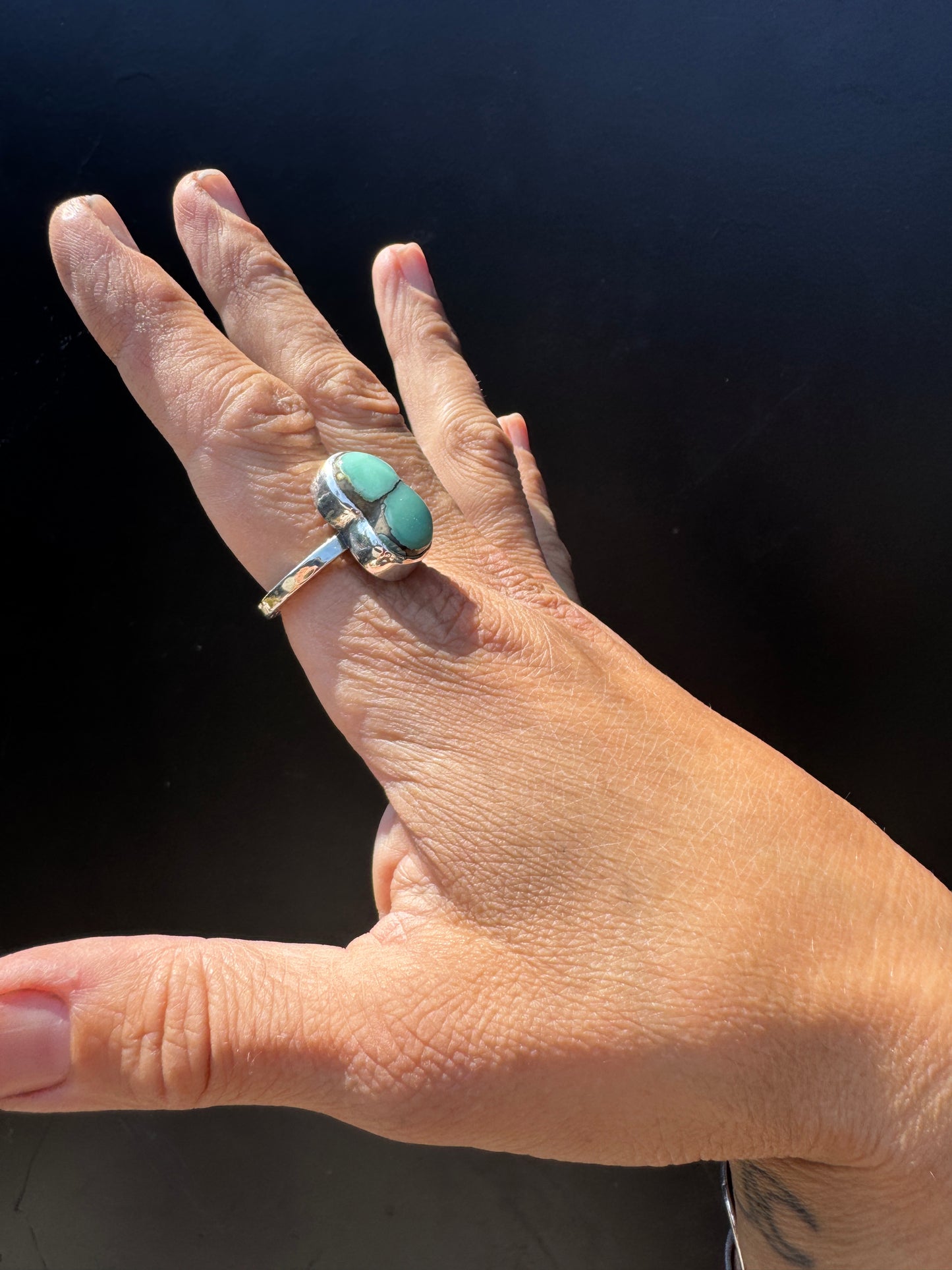 Crazy 8 Ring