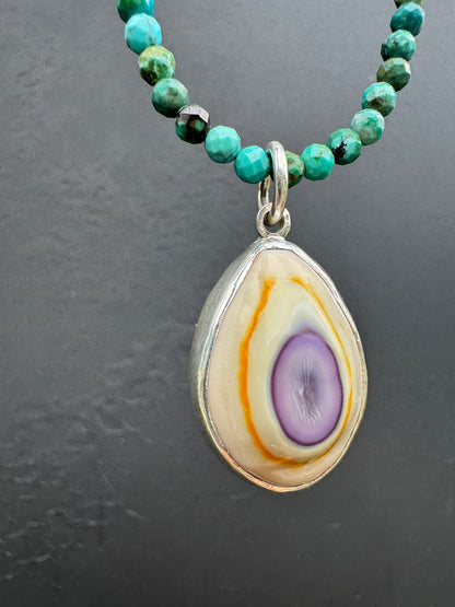 Cowrie Shell Vag Eye